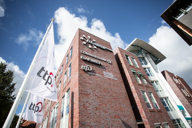 Blick auf das ttp Außengebäude