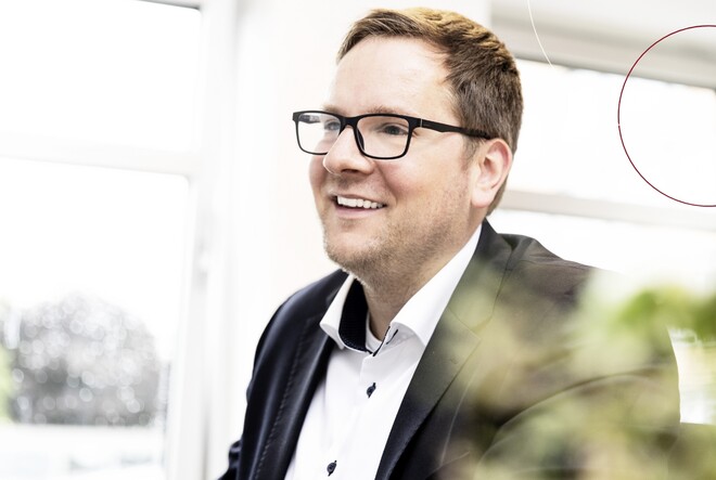 Nahaufnahme ttpler Bahne Thiesen