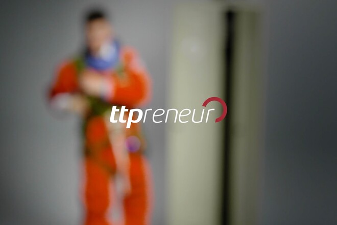 Astronaut mit Aufschrift ttpreneur