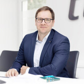 Bahne Thiesen posiert vor der Kamera